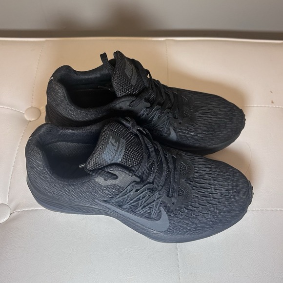 Nike Air Zoom Winflo 5 Women's 6 AA7414-002 Black With Running Trainers - Picture 3 of 8